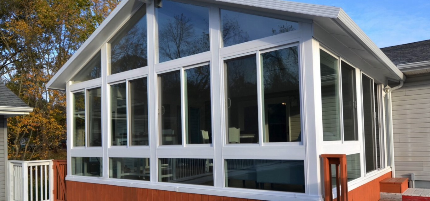 Screen room installation in Thousand Oaks, CA